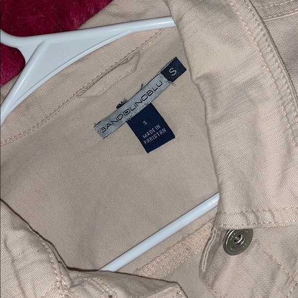 Jean jacket - Picture 2 of 4